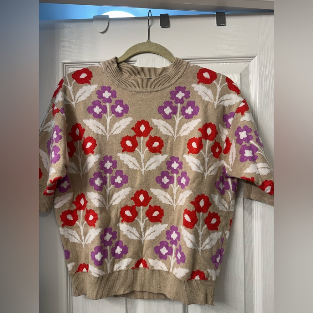 Ann Taylor Women's Tan and Floral Sweater